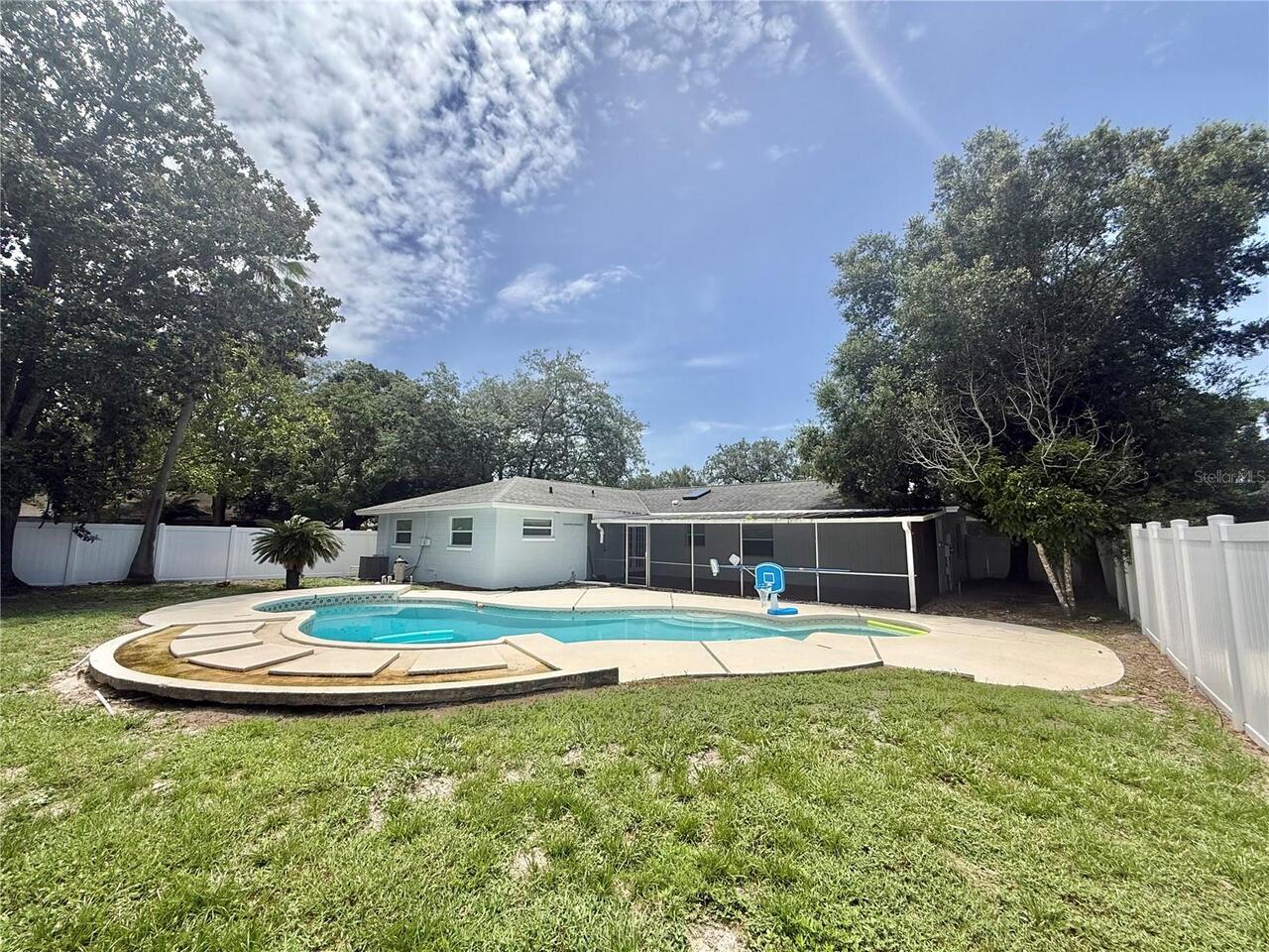 Listing Photo 34