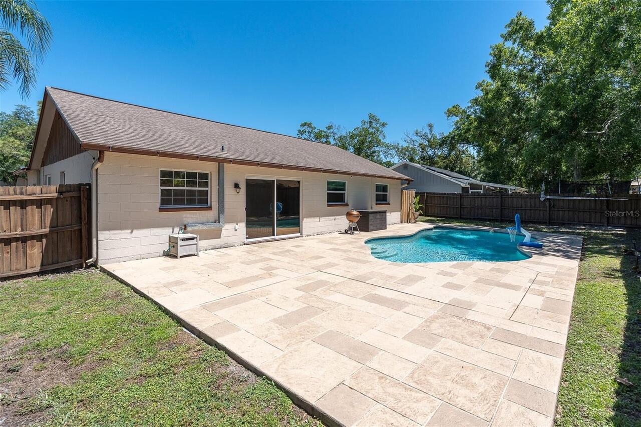 Listing Photo 17