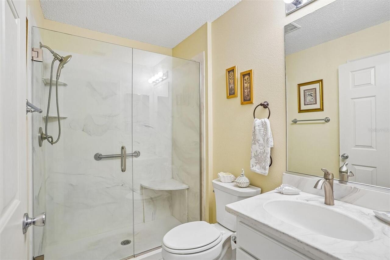 Listing Photo 33
