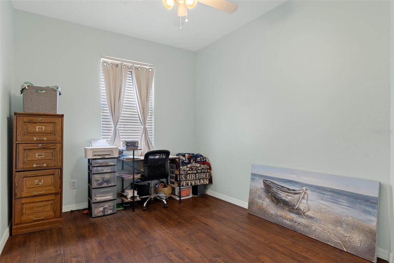 Listing Photo 10