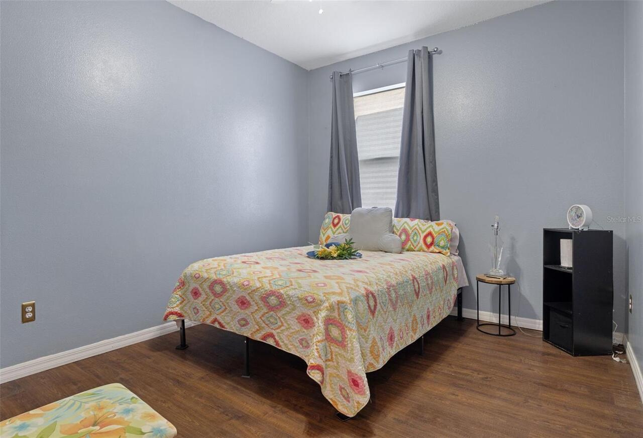 Listing Photo 16