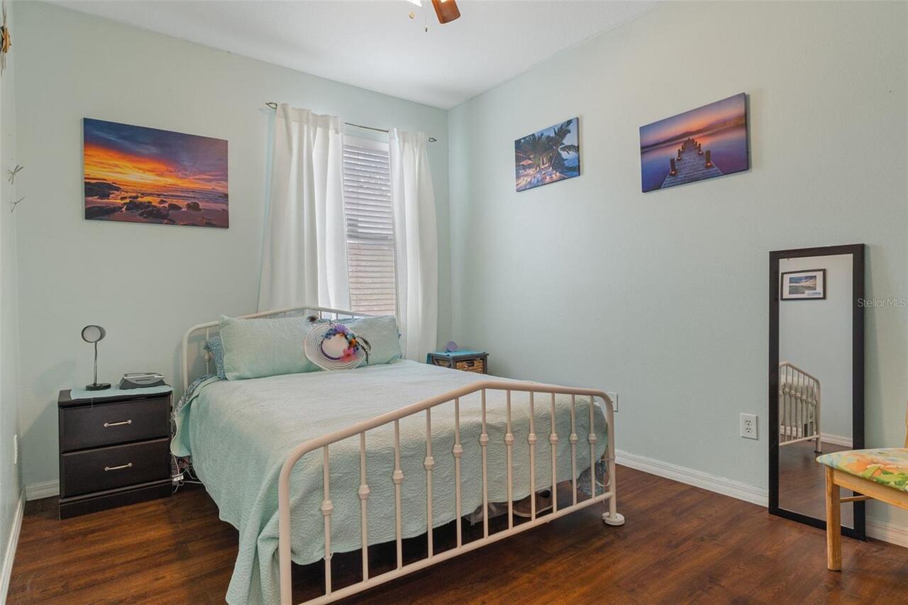 Listing Photo 17