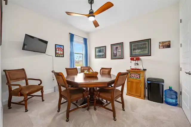 Listing Photo 34