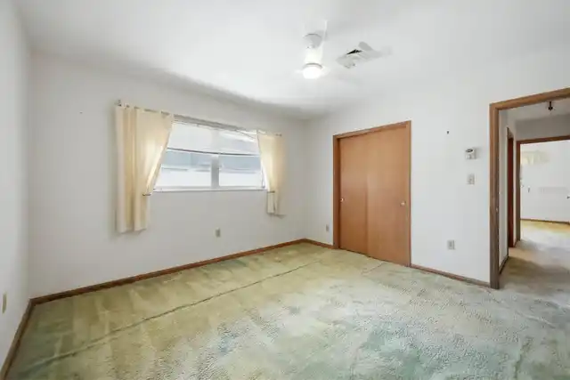 Listing Photo 17