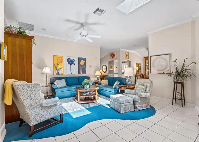 Listing Photo 23
