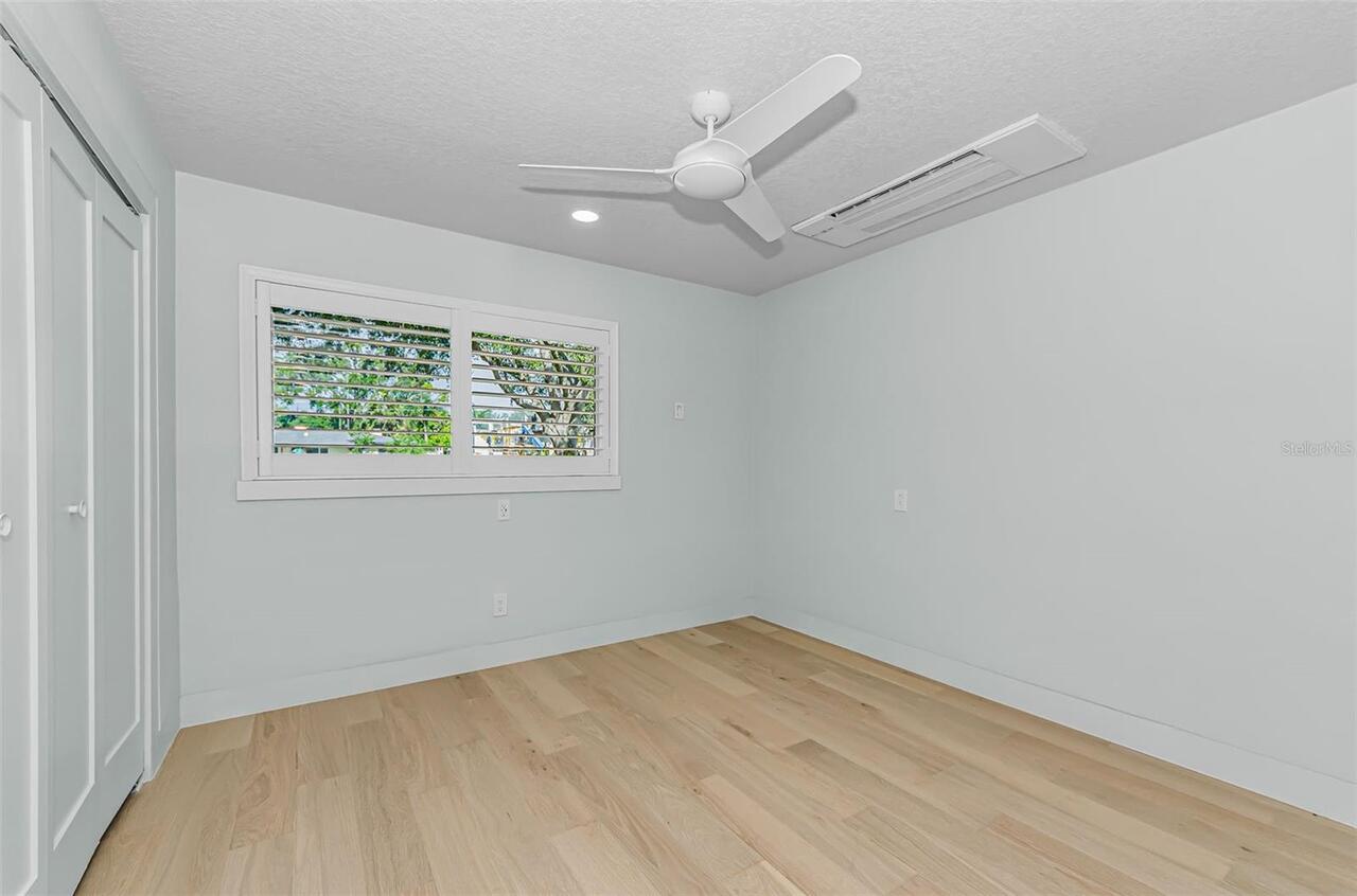 Listing Photo 35