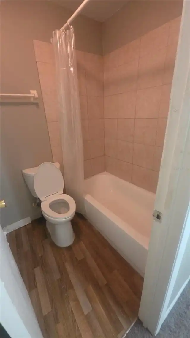 Listing Photo 15