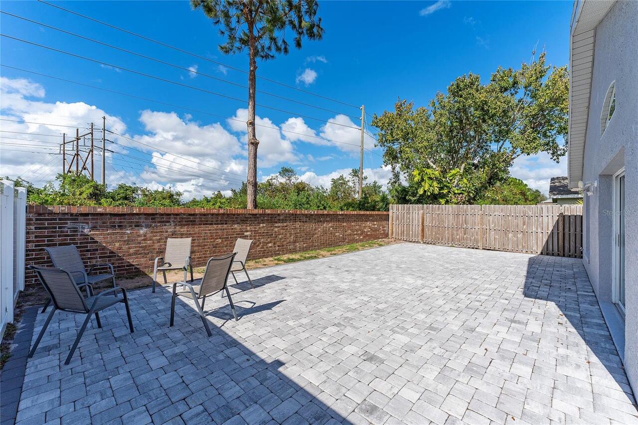 Listing Photo 25