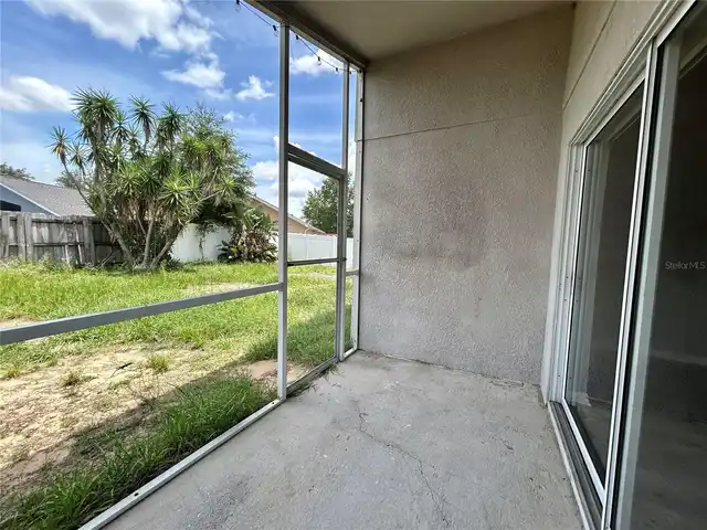 Listing Photo 14