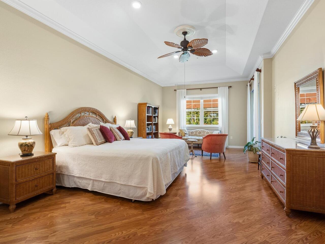 Listing Photo 16