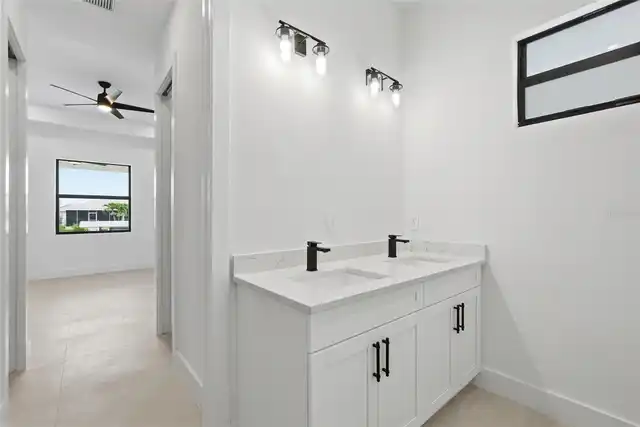 Listing Photo 24