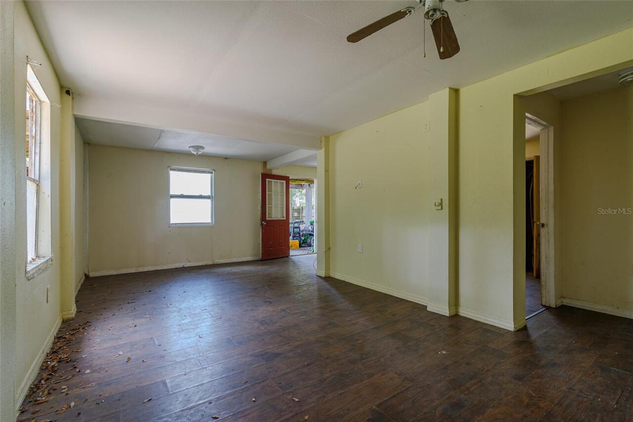 Listing Photo 37