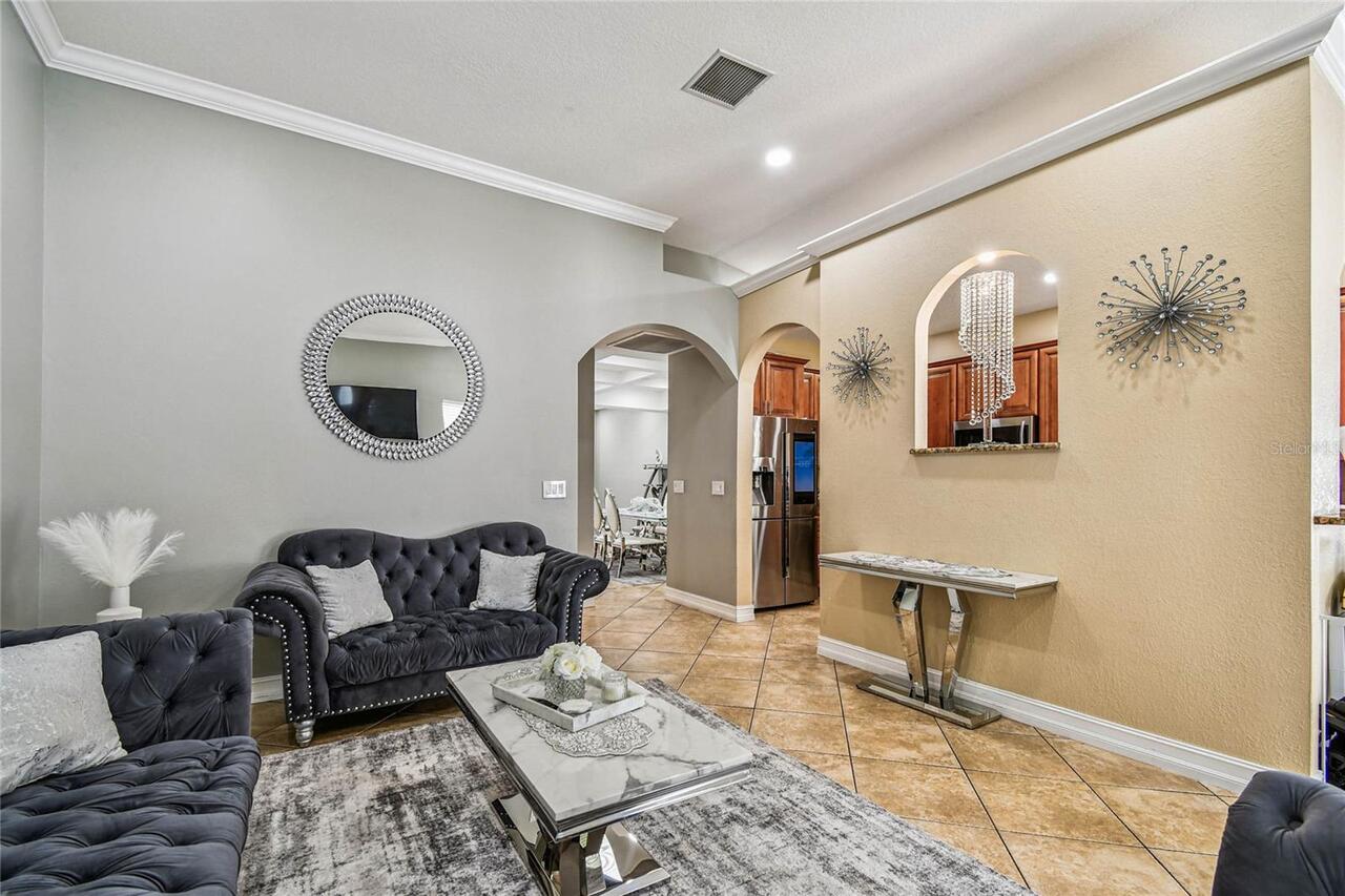 Listing Photo 9