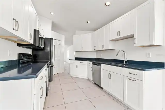 Listing Photo 13