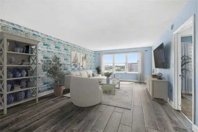 Listing Photo 9