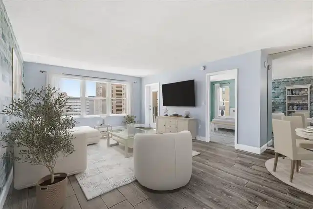 Listing Photo 11