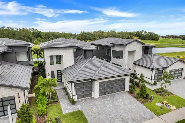 Davenport Real Estate