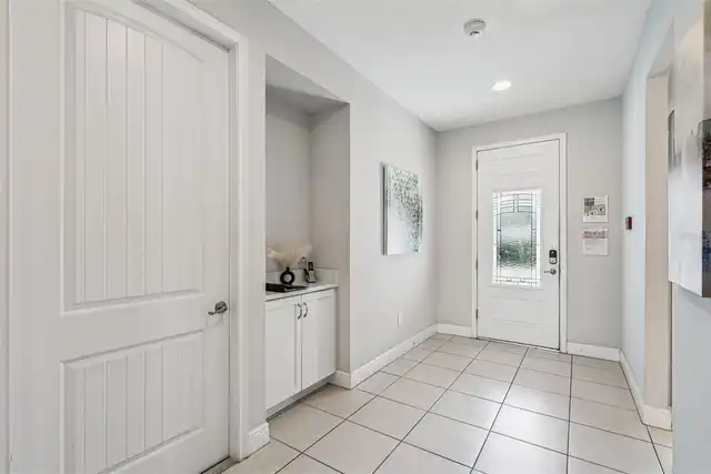 Listing Photo 16