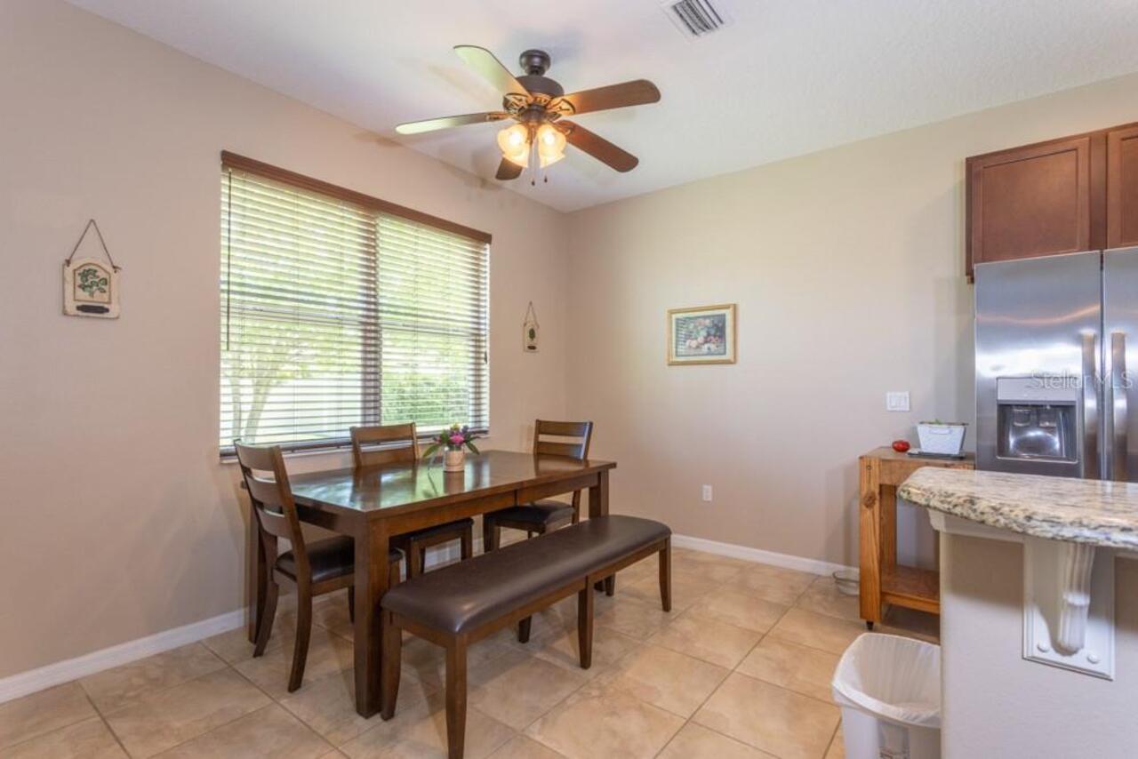 Listing Photo 10