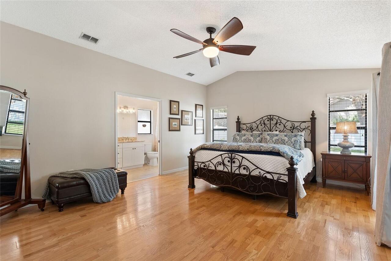 Listing Photo 22