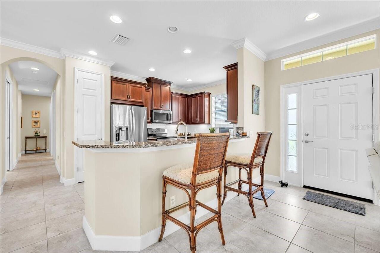 Listing Photo 8