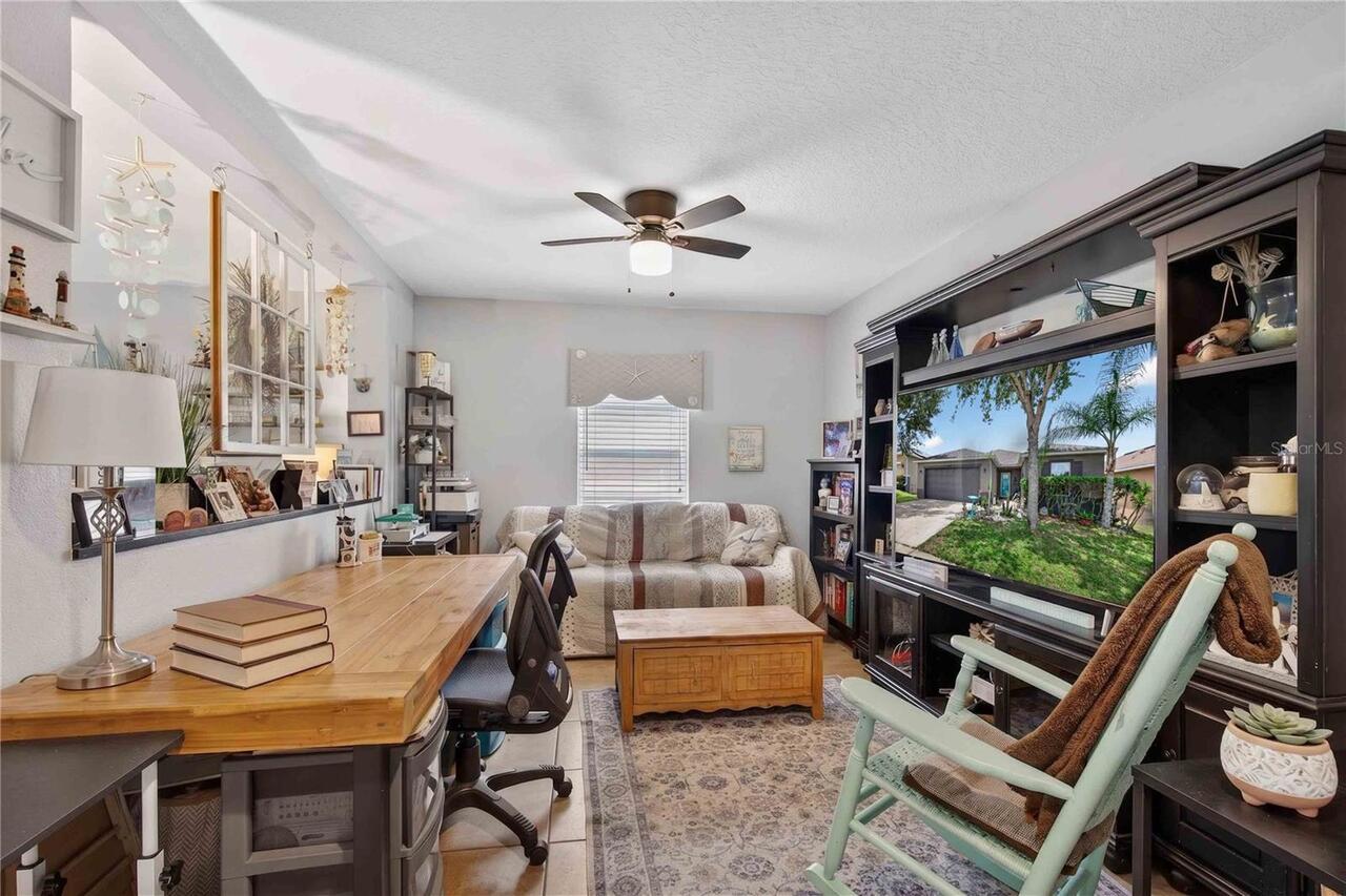 Listing Photo 19