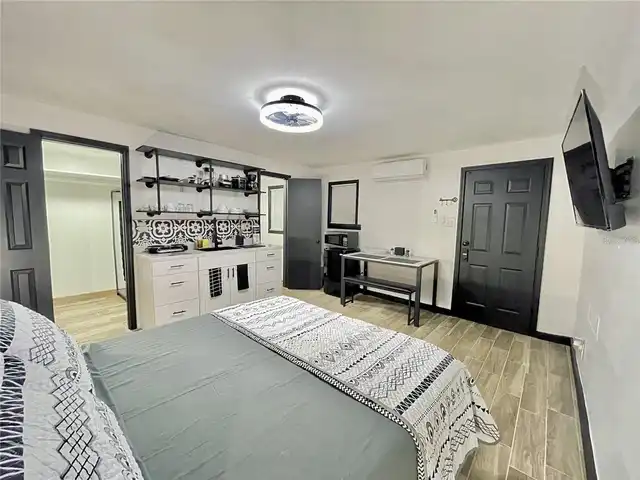 Listing Photo 25