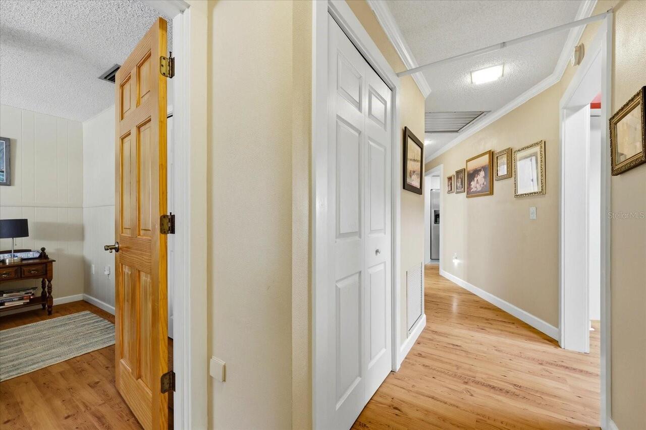 Listing Photo 23