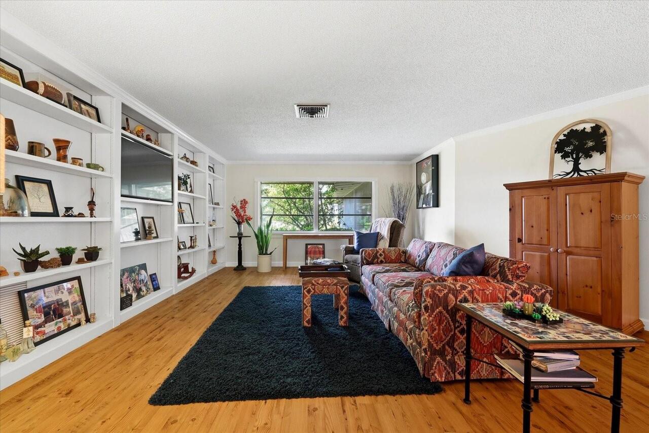 Listing Photo 28