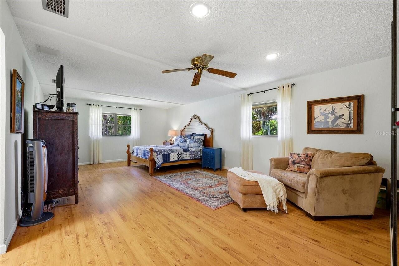 Listing Photo 31