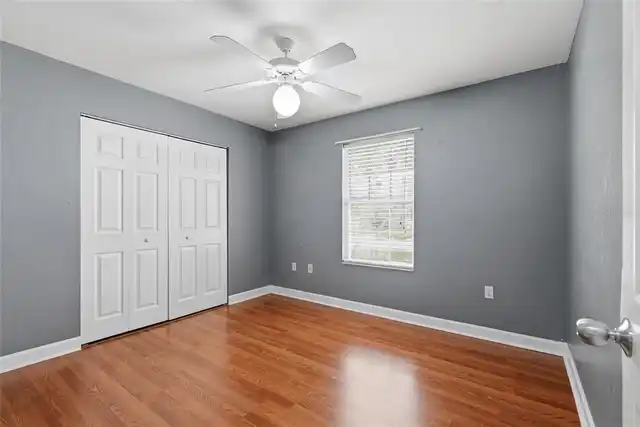 Listing Photo 12