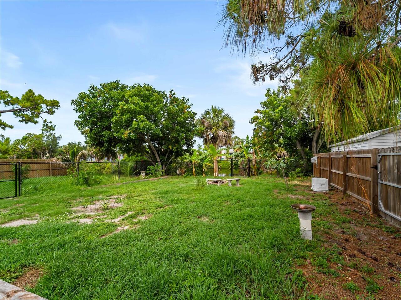 Listing Photo 33