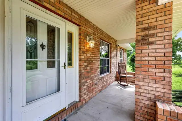 Listing Photo 16