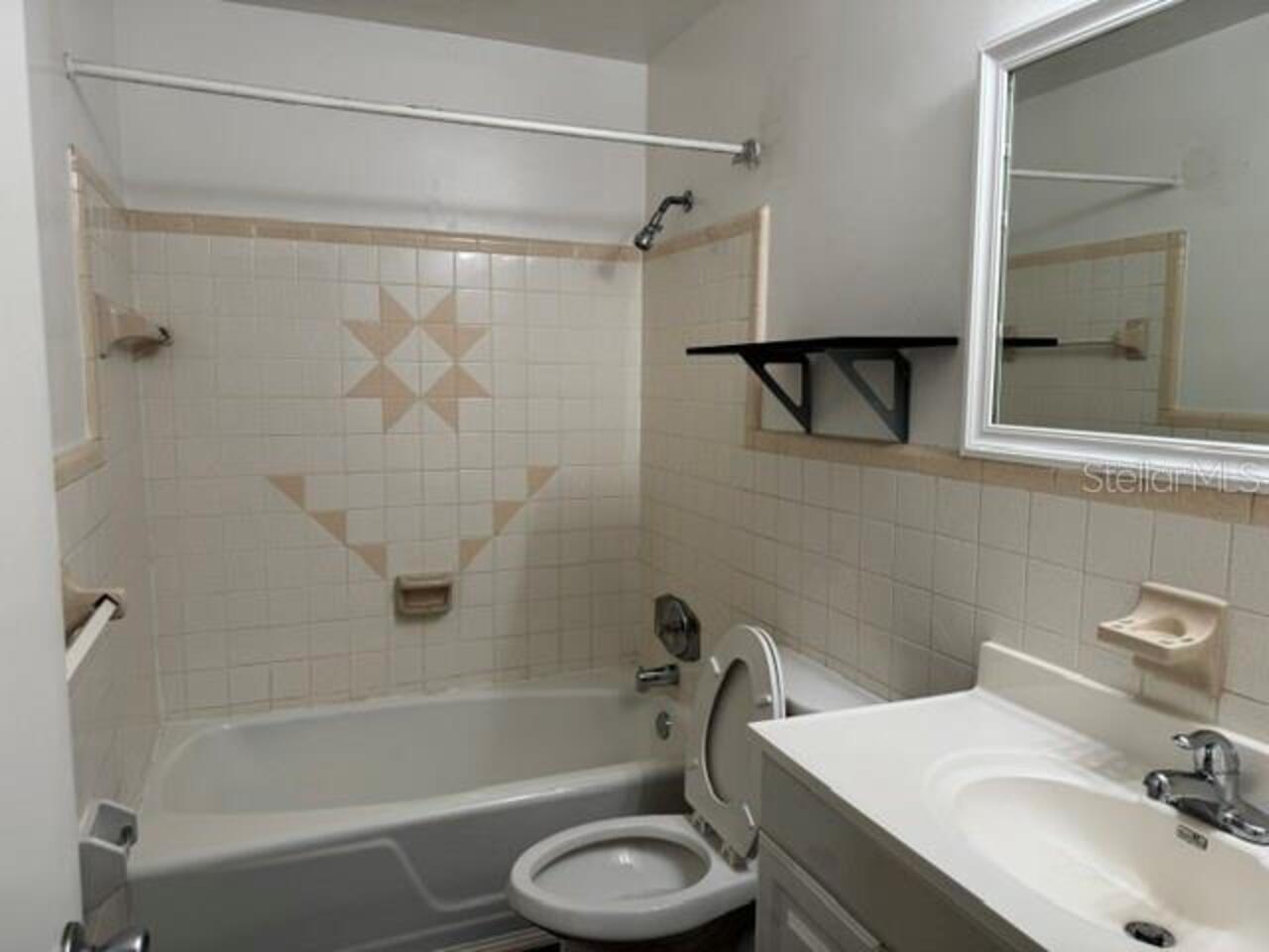 Listing Photo 8