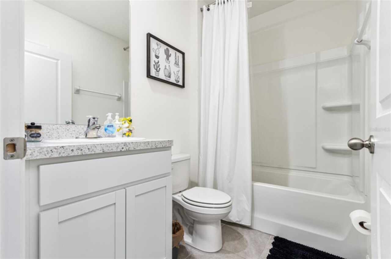 Listing Photo 14