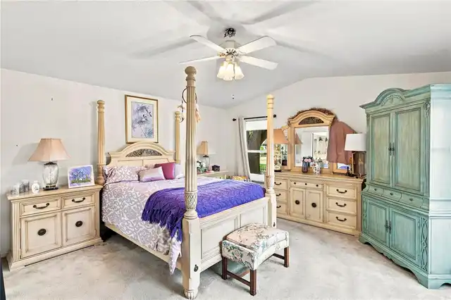 Listing Photo 32