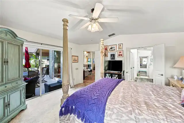 Listing Photo 34