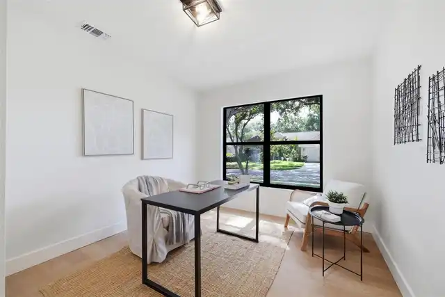 Listing Photo 15