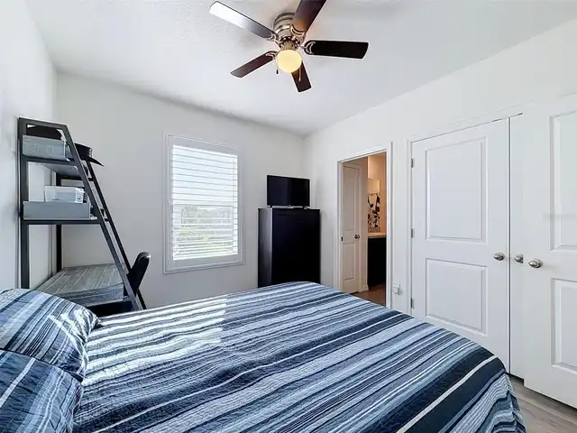 Listing Photo 32