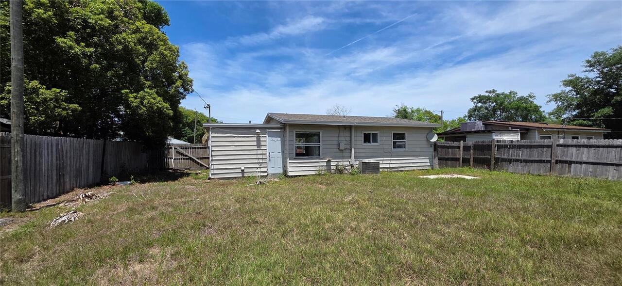 Listing Photo 12