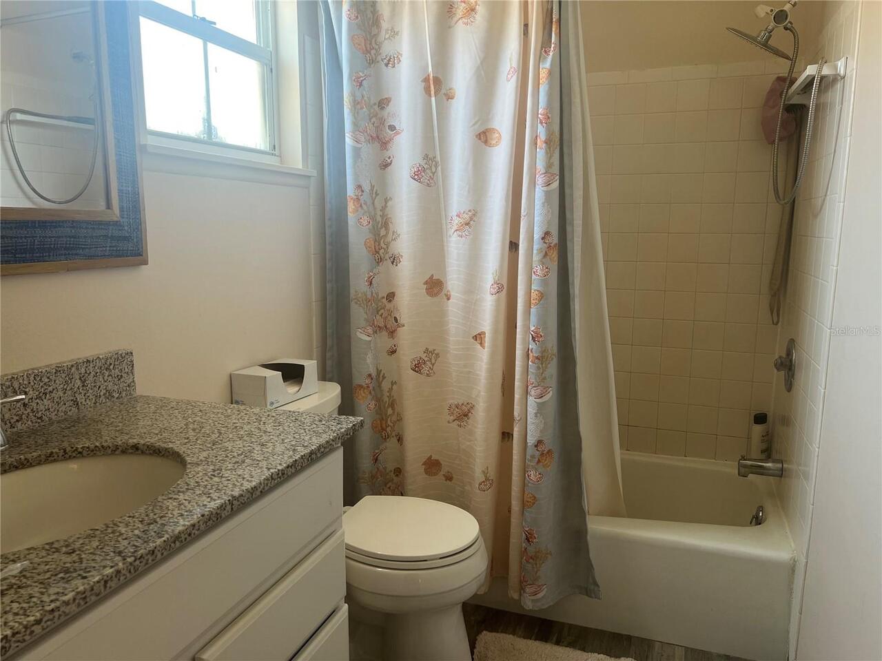 Listing Photo 22