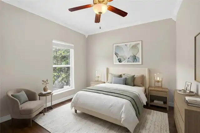 Listing Photo 12