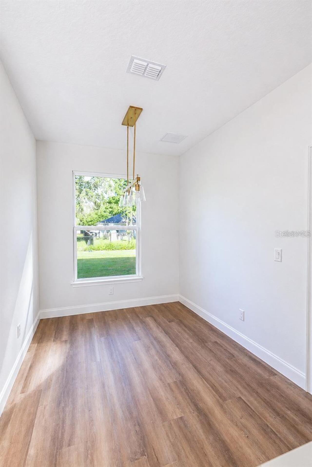 Listing Photo 38