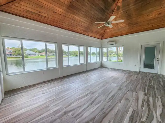 Listing Photo 33