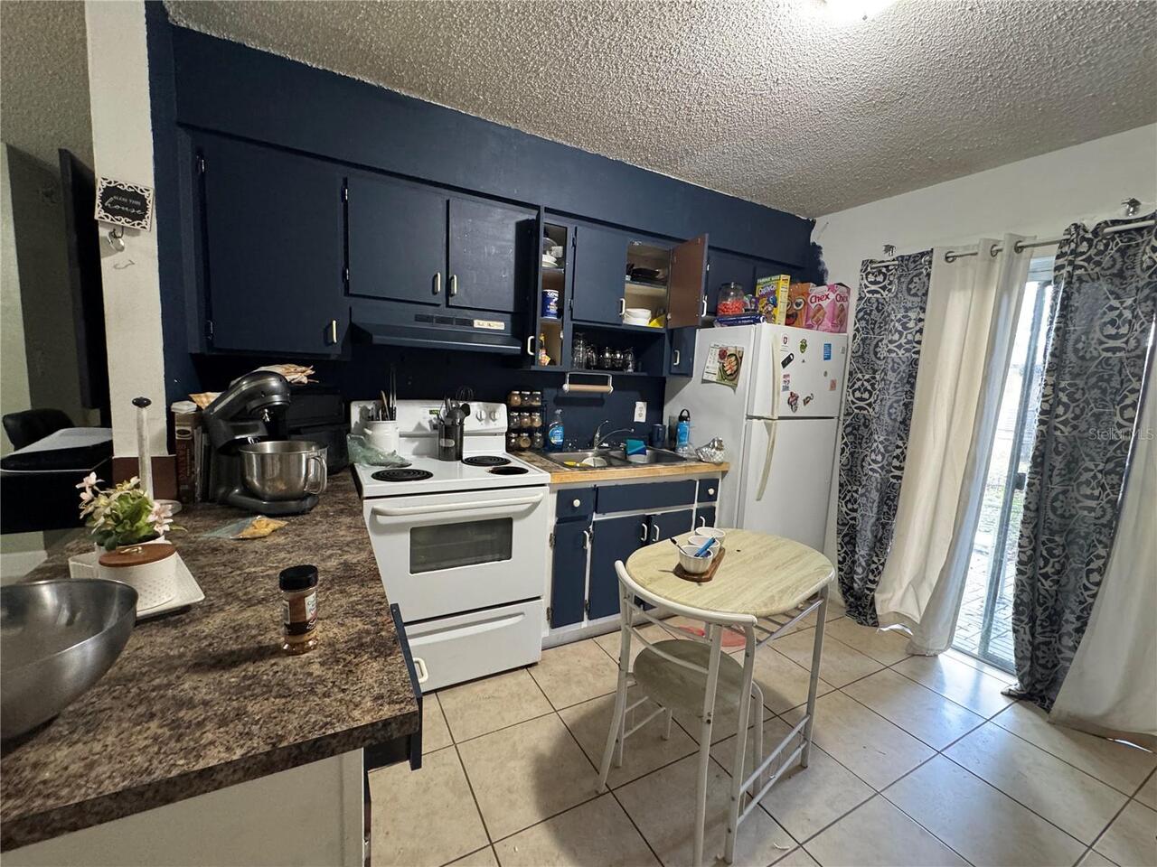 Listing Photo 11