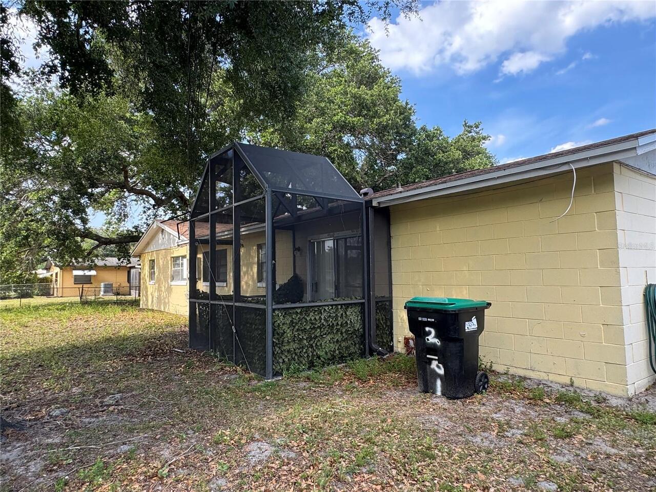 Listing Photo 16