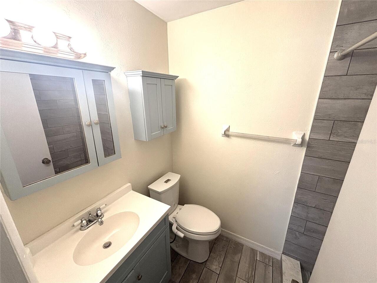 Listing Photo 38