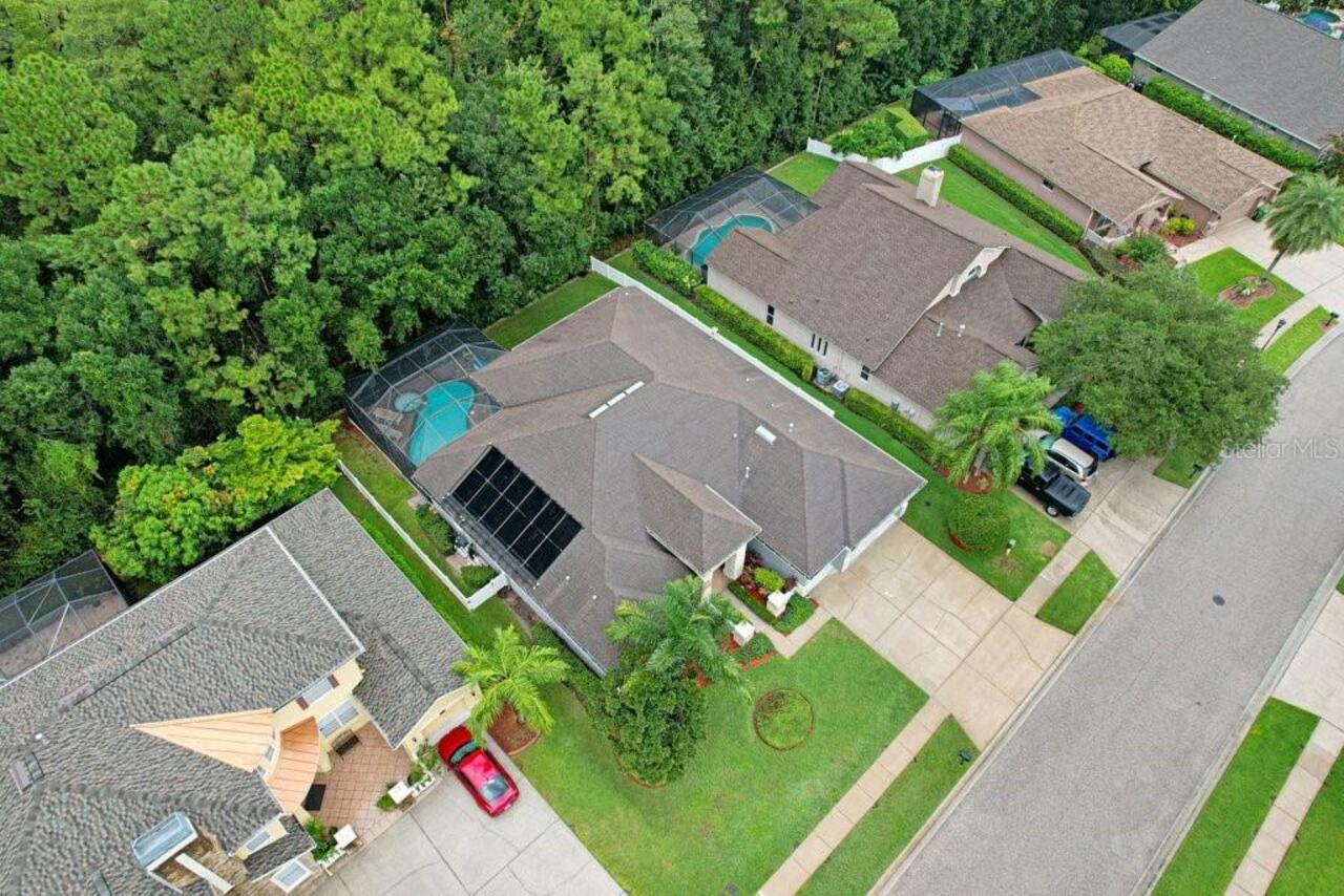 Listing Photo 12