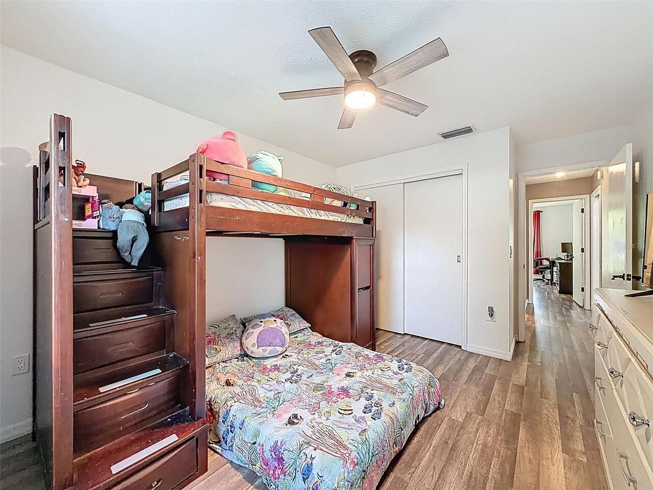 Listing Photo 34