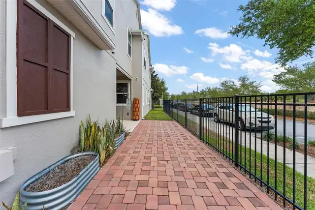 Listing Photo 37
